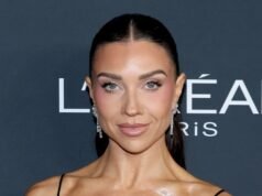 Jenna Johnson de DWTS comparte ‘Mid Crash Out’ durante la gira en vivo
