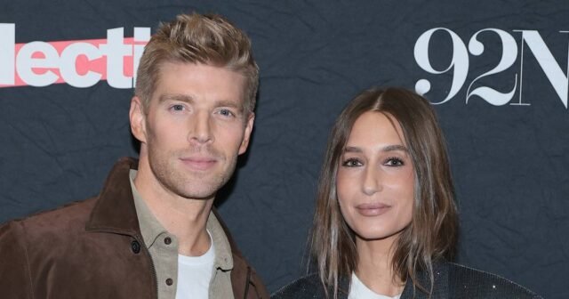 GettyImages-2258772559-Kyle-Cooke-Defends-Taking-Photo-With-Amanda-Batula-at-In-the-City-Premiere.jp_.jpeg