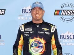 El equipo de Kyle Busch honra al corredor en Charlotte Motor Speedway