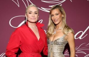 Yolanda Hadid hace una rara aparición en la alfombra roja con Bella