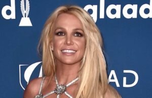 Britney Spears invitó a la policía a comer lasaña durante su arresto por conducir ebria