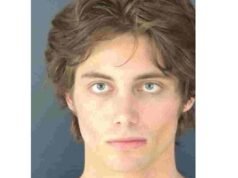 Mason Hull, influencer de “Looksmaxxing”, arrestado por pornografía infantil