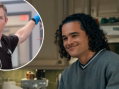 Jalen Thomas Brooks presenta a Shawn Hatosy fuera del campus Cameo