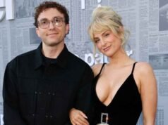 El marido de Meghan Trainor la llama supermujer para el Día de la Madre