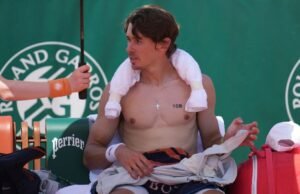 La ola de calor de Roland-Garros afecta las canchas de arcilla y envía a los fanáticos a los aspersores