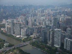 Los precios de las viviendas nuevas en China caen al ritmo mensual más lento en un año
