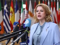 El primer ministro letón, Siliņa, dimite tras el incidente con un dron en la frontera