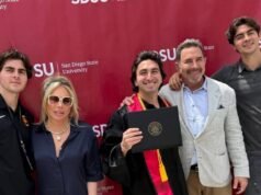 Adrienne Maloof y el Dr. Paul Nassif se reunieron en la graduación de su hijo