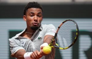 La esperanza local Arthur Fils se retira del Abierto de Francia por lesión en la cadera