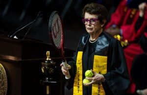 Billie Jean King, 82 años, graduada de Cal State Los Ángeles