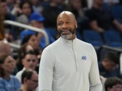 Los Pelicans supuestamente contratan a Jamahl Mosley como entrenador en jefe, reemplazando a Willie Green