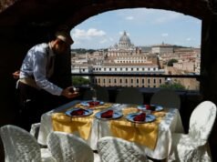Los costos de los servicios en Italia están aumentando al ritmo más rápido en más de tres años, según PMI