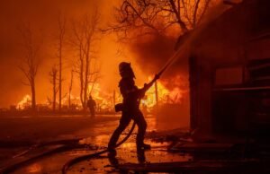 Un nuevo mínimo en las consecuencias del incendio de Palisades: la lucha contra el alcalde Bass