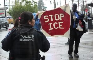 Los carteles anti-ICE son verdaderas señales de virtud