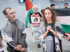 Activistas de la flotilla de Gaza regresan a Alemania tras su expulsión