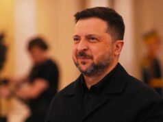Rusia ataca Kyiv con drones y misiles balísticos, hiriendo al menos a 4