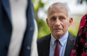 Anthony Fauci no puede escapar de su ‘mentira original de COVID’