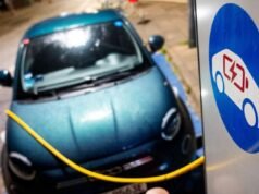 El bloqueo del Estrecho de Ormuz impulsará la demanda de vehículos eléctricos, dice el organismo de control de la energía