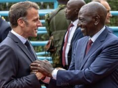 Francia busca ir más allá de los vínculos coloniales al reunirse con líderes africanos en Kenia
