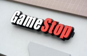 eBay sube un 6% cuando Ryan Cohen de GameStop hace una oferta no solicitada de 56.000 millones de dólares para comprar la empresa