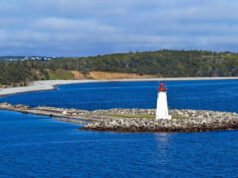 La isla abandonada de Canadá es ahora un sereno refugio natural con rutas de senderismo y playas pintorescas.
