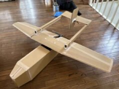Los drones de cartón japoneses de 2.500 dólares superan la lógica militar en un millón de dólares
