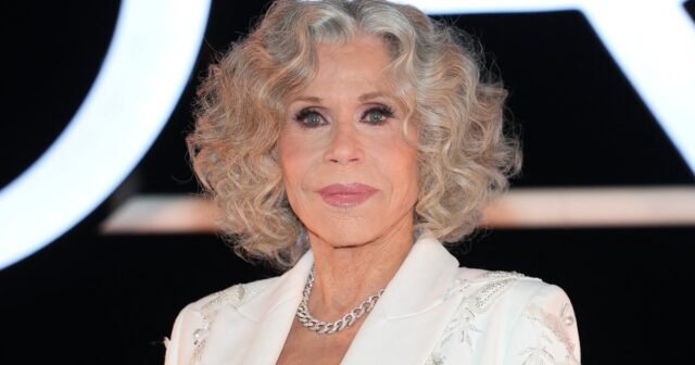 jane-fonda-foundation-mature-skin.jpg