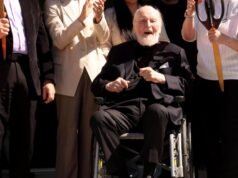 John Williams regresa a North Hollywood High, que lo honra con un nuevo centro de artes escénicas