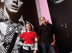 Los Ángeles contra Nueva York contra punks británicos y más en la nueva exhibición de Skirball