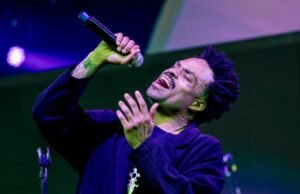 Bilal en el 25 aniversario de su clásico de R&B “1st Born Second”